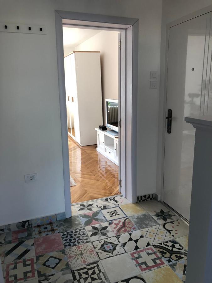 Casa Lusi Lejlighed Novi Sad Eksteriør billede