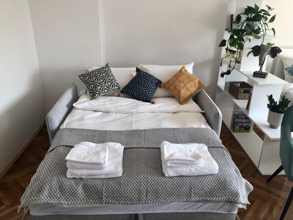 Casa Lusi Lejlighed Novi Sad Eksteriør billede